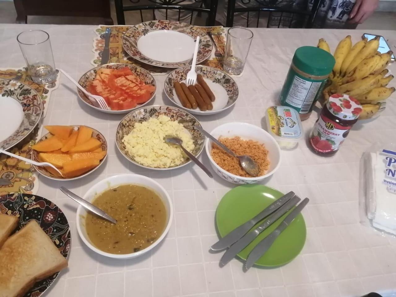 Shalom Apartment Peradeniya Luaran gambar
