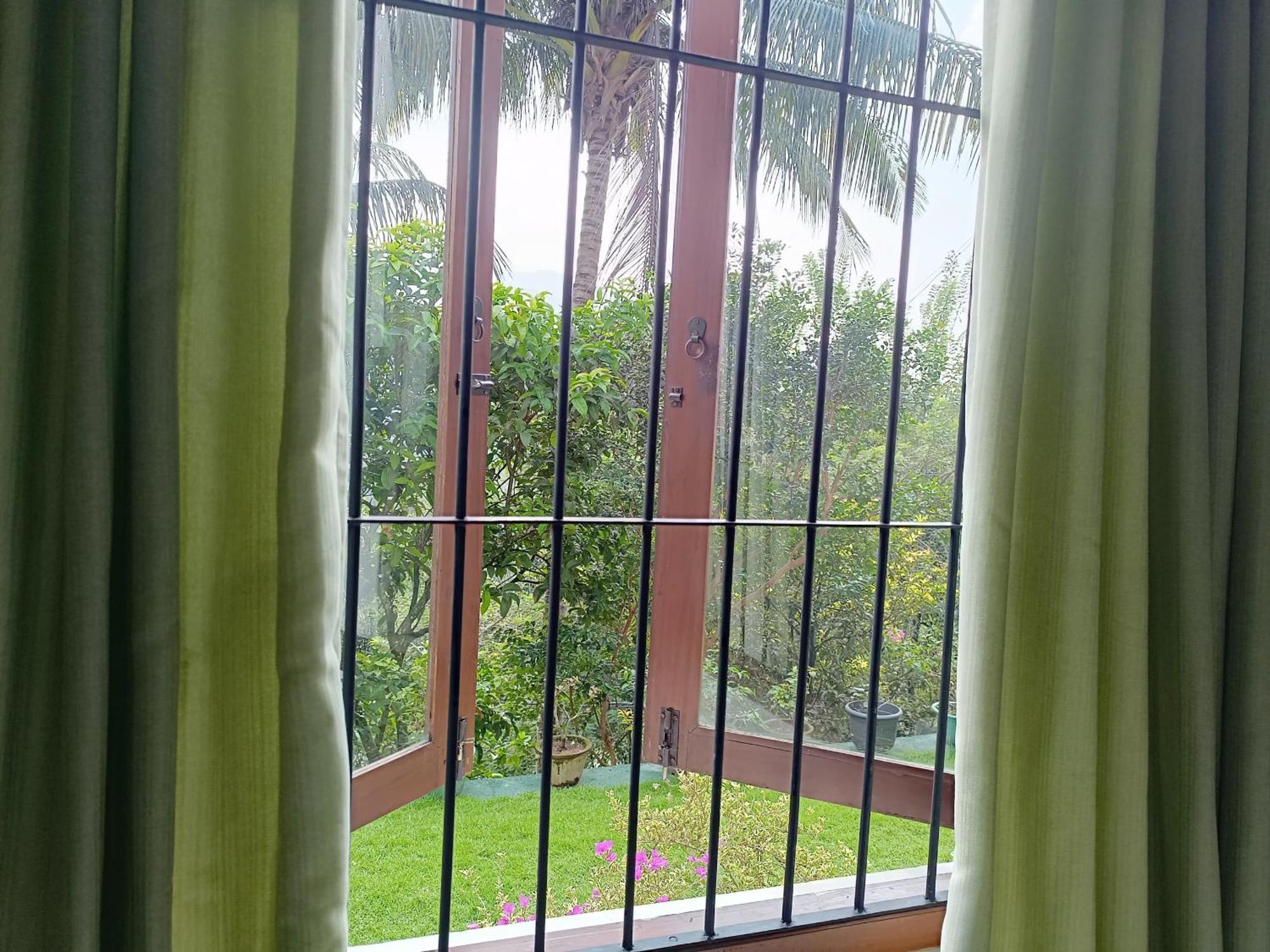 Shalom Apartment Peradeniya Luaran gambar