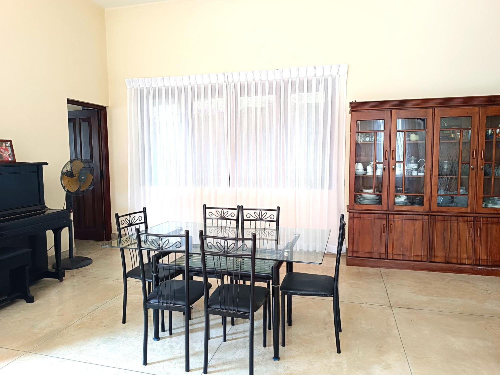Shalom Apartment Peradeniya Luaran gambar